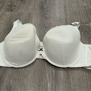 NWT Cacique Womens Bra Boost Plunge 50D White Lace Bra